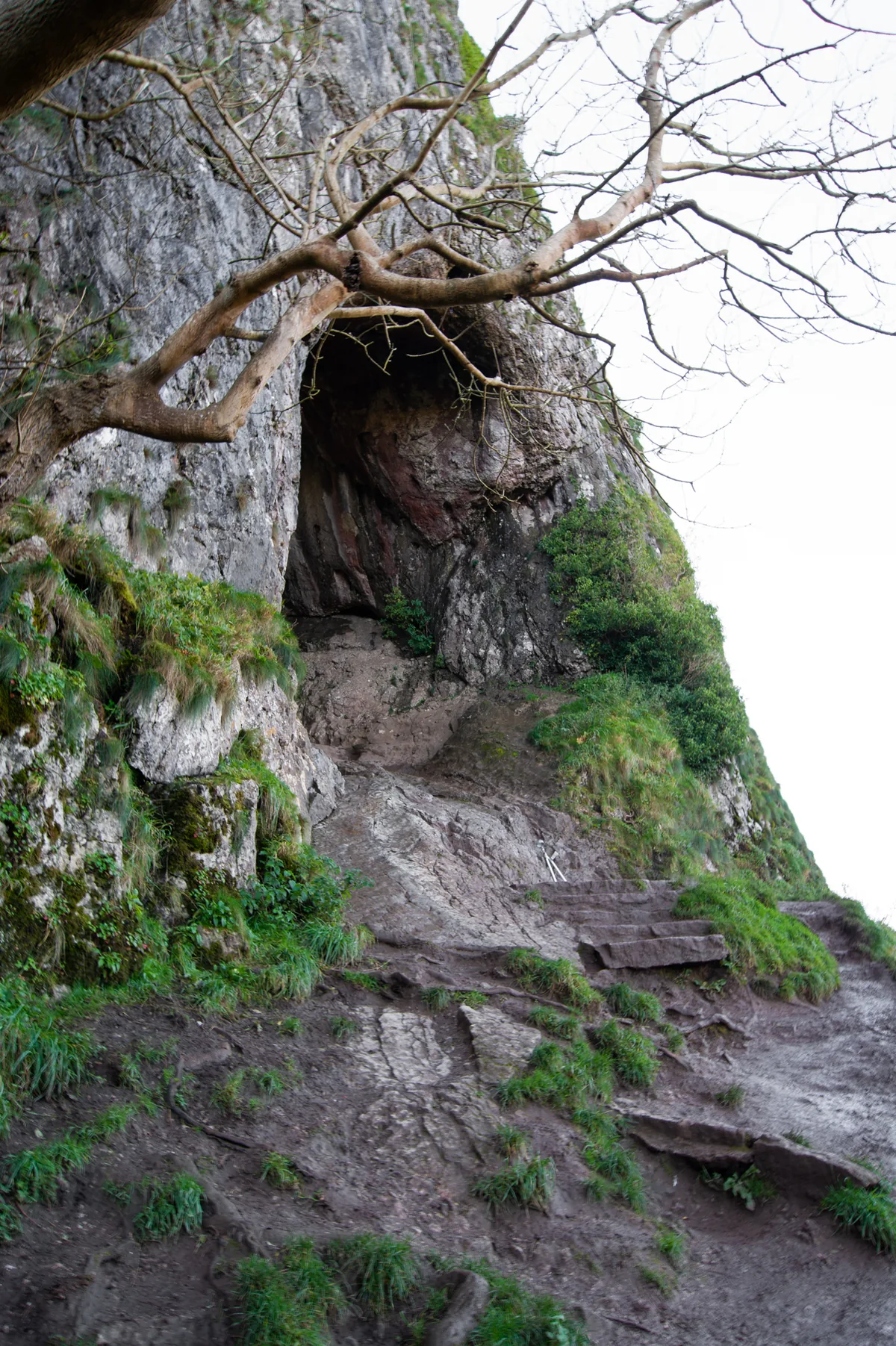 Thor's Cave